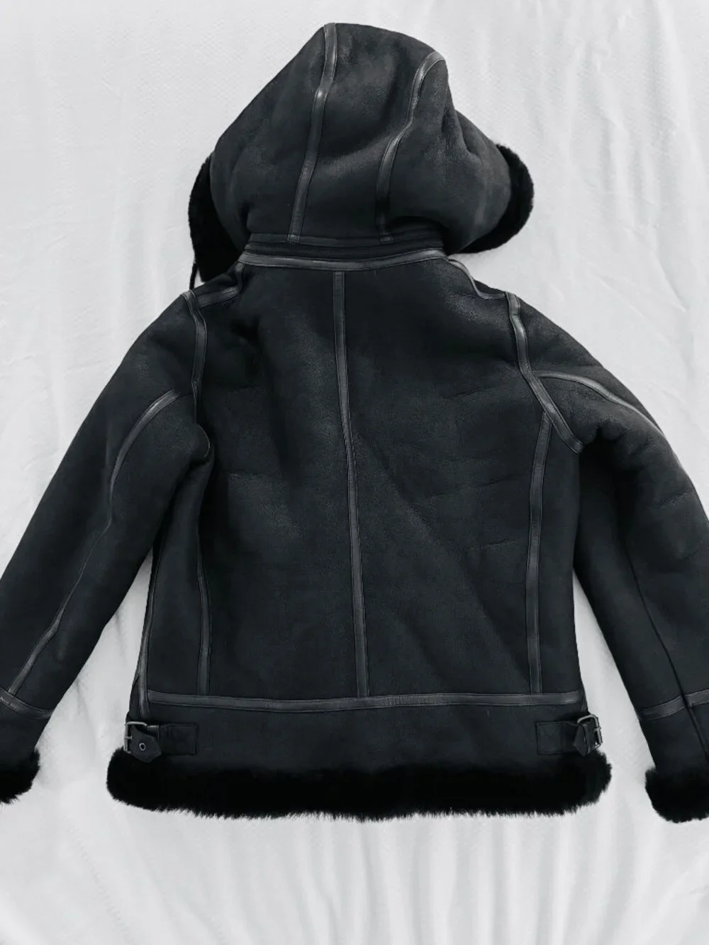 NWOT Overland Mens Classic Sheepskin B-3 Bomber Jacket in Black Large